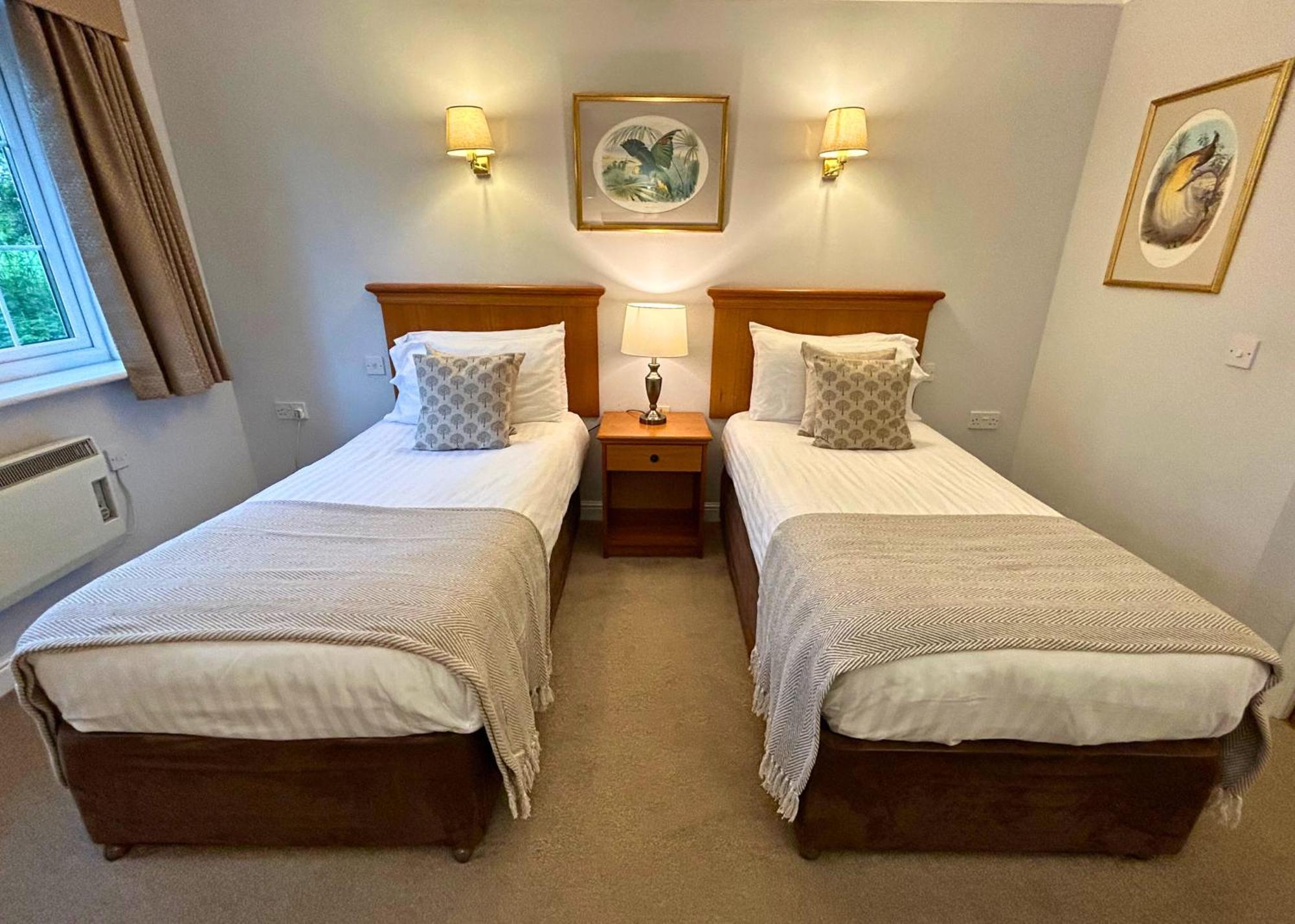 New Forest Lodge Landford Екстер'єр фото