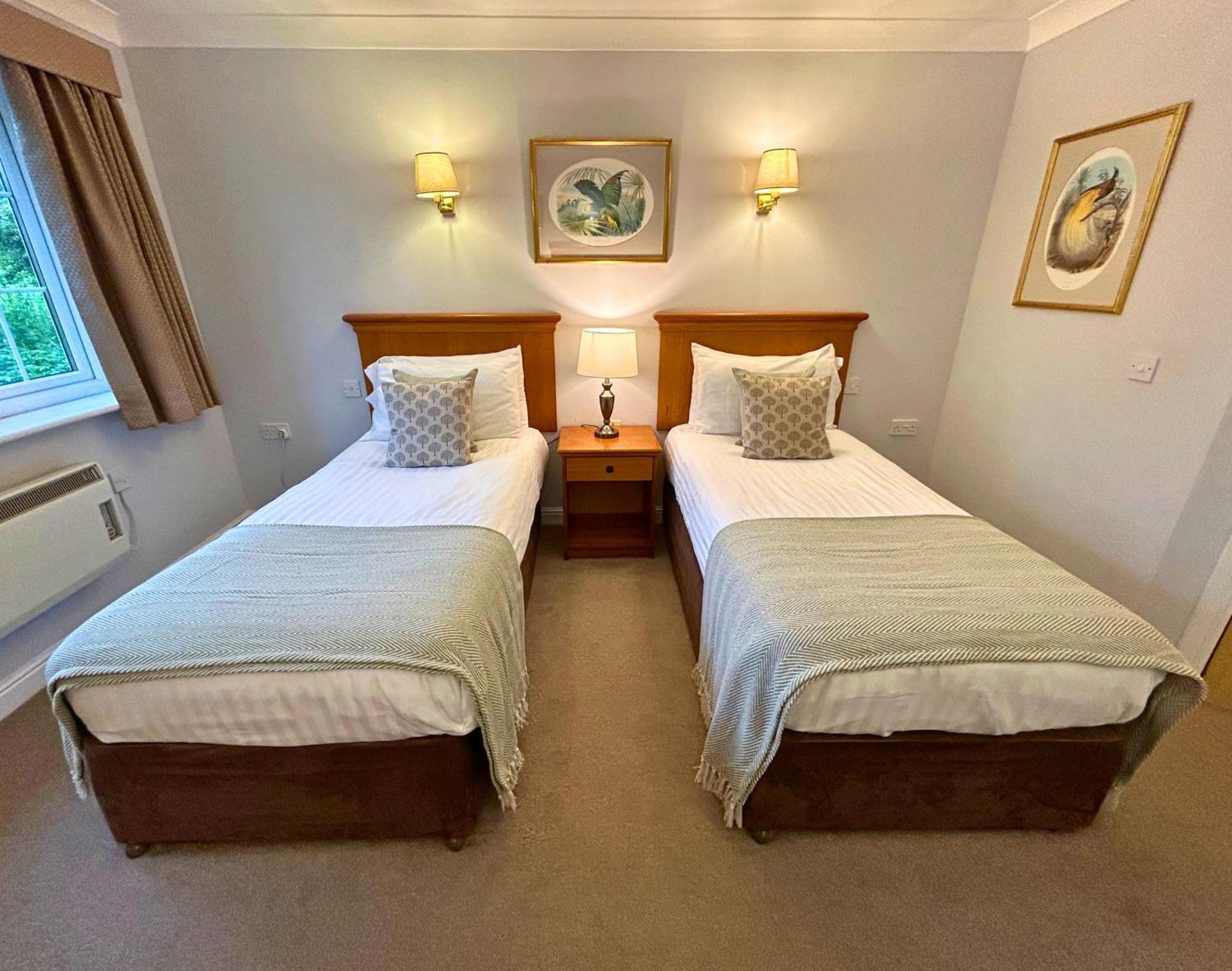 New Forest Lodge Landford Екстер'єр фото